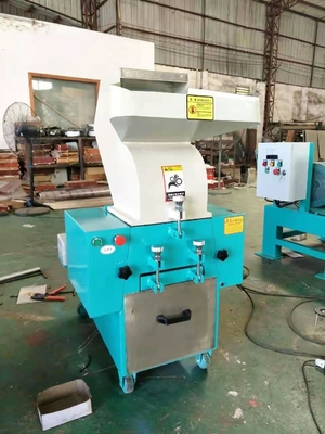 SKD-11 granulatore di plastica ad alta velocità della trinciatrice del granulatore 3.75KW per il taglio di difetto