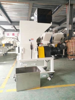 Smerigliatrice di plastica a bassa velocità bianca OG-1LS del granulatore 1.5KW 20 kg/h di capacità