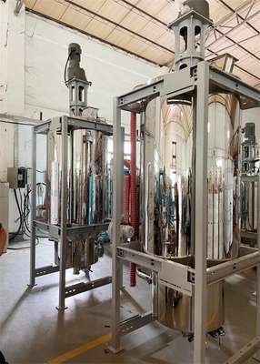 Essiccatore del cristallizzatore dell'ANIMALE DOMESTICO di PLA TPU di PA 300 kg/h di capacità per con alto potere di coppia di torsione
