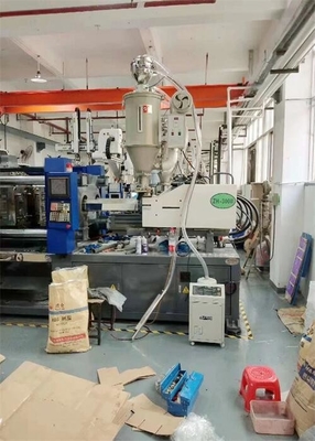 Macchina di carico 380V 50Hz di aspirazione della pallina della resina di vuoto dell'alimentatore automatico di plastica del caricatore