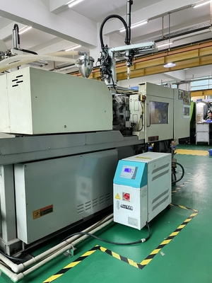 Tipo produzione dell'olio di For Plastic Parts del regolatore degli impiegati della muffa di 380V 50Hz
