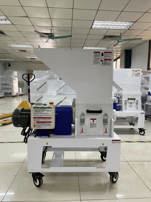 Trifase Grinder Crusher Granulator a bassa velocità per materozze in plastica