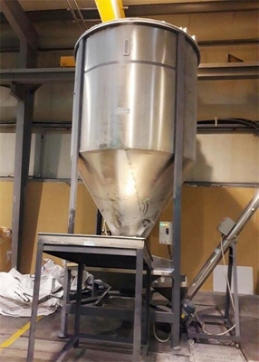 Trasportatore automatico di plastica d'acciaio dell'alimentatore di vite del caricatore di SUS per i fiocchi dei granelli