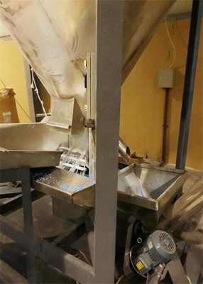 Trasportatore dell'alimentatore del saltatore della vite per i fiocchi di plastica OSF-16-3 dell'ANIMALE DOMESTICO