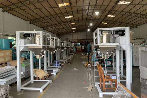 Macchina imballatrice della pallina automatica dei semi che pesa impilamento d'imballaggio per il PVC di TPU di plastica