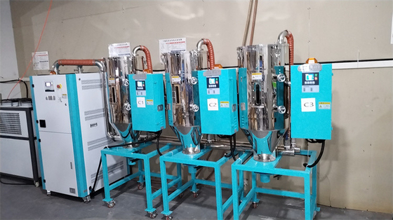 Asciugatrice di gomma di acciaio inossidabile 4-40 kW per l'essiccazione di granuli di plastica