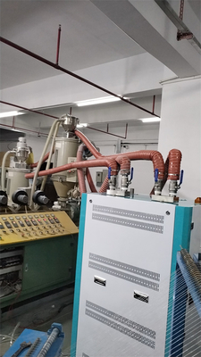 Macchine per l'essiccazione di granuli a controllo microcomputer per l'industria della plastica